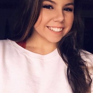 Meet your Posher, Hope